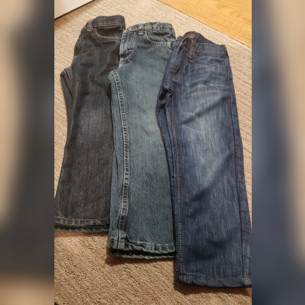 3 pairs of boys jeans size 6